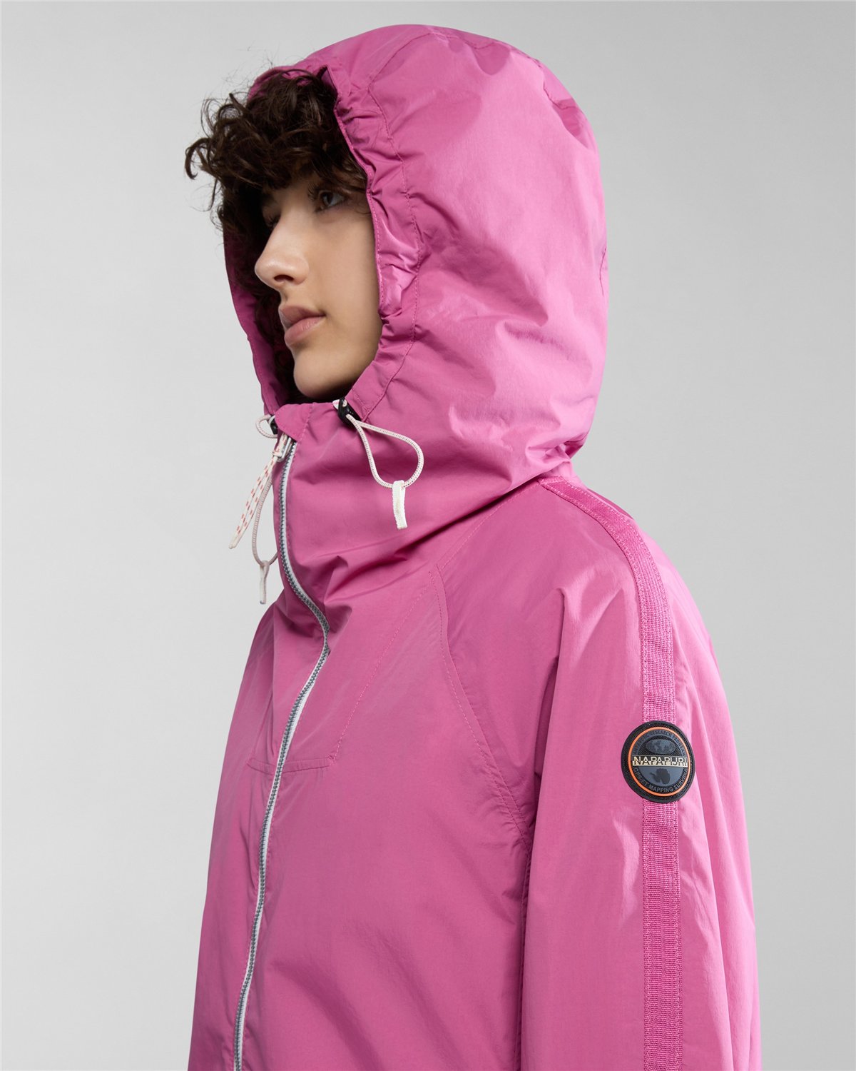 Makay Windbreaker