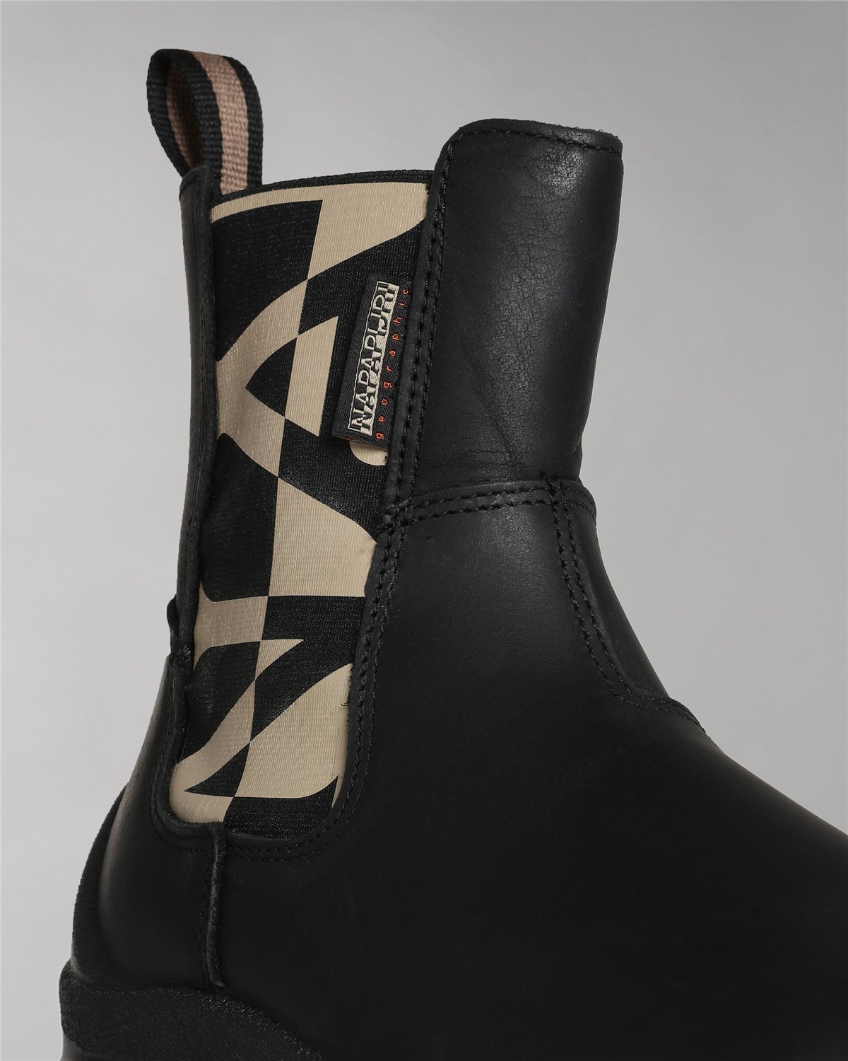 Crest Leather Boots