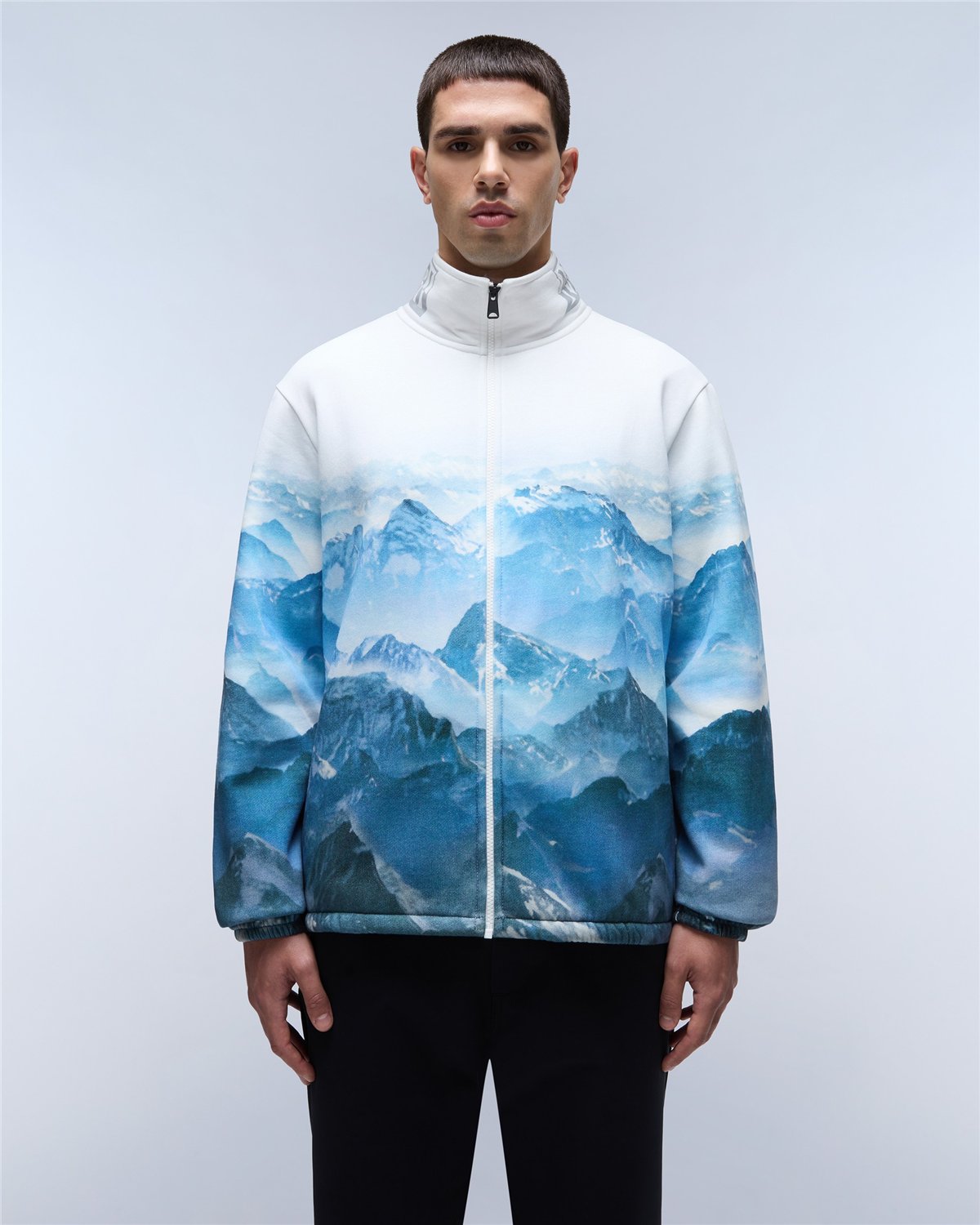 Dunnern Full-Zip Sweatshirt