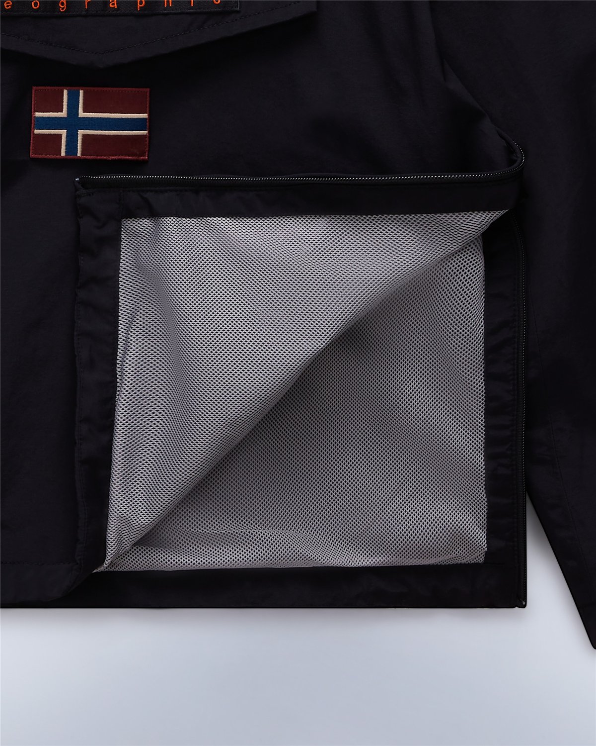 Rainforest jacket Summer