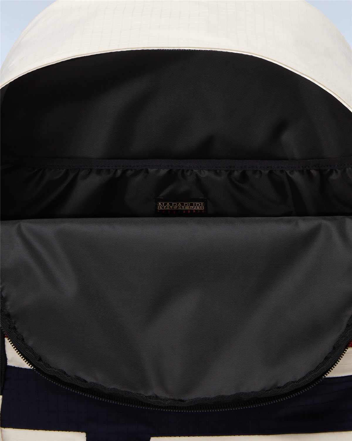 Nadir Backpack - 31 L