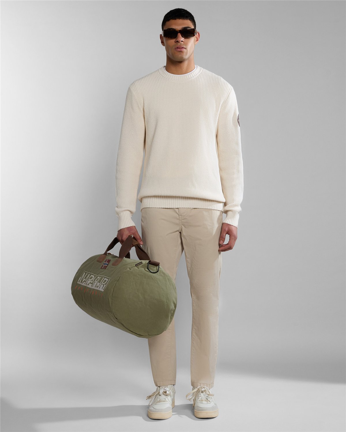 Puyo Lightweight Chino Trousers
