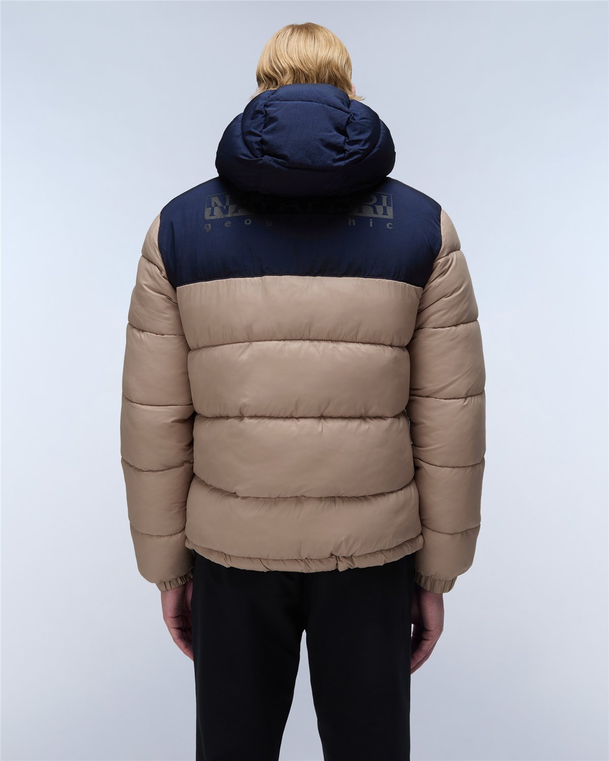 Hornelen Short Jacket