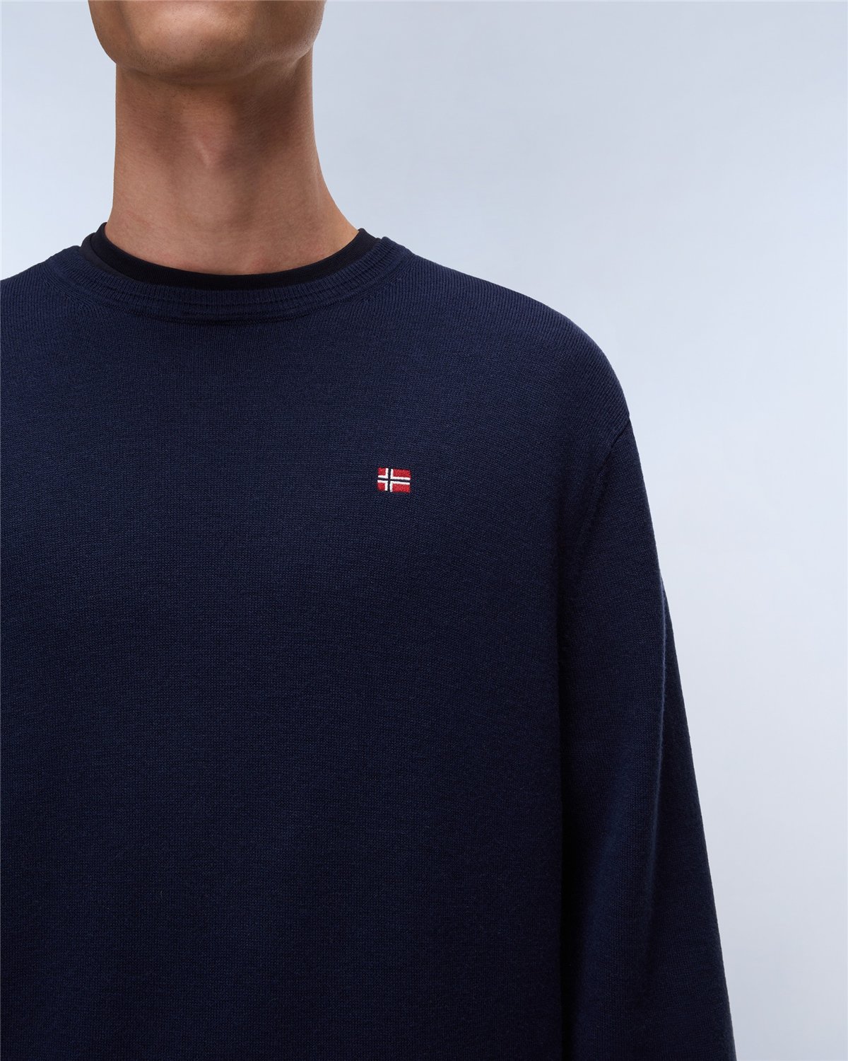 Damavand Crew Neck Knitwear