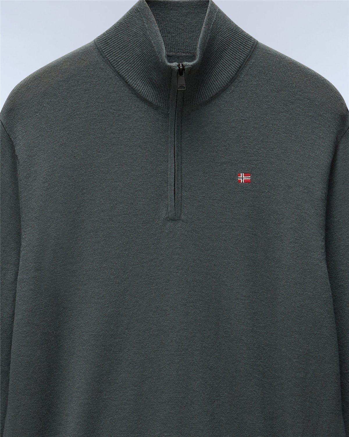 Damavand Half Zip Knitwear