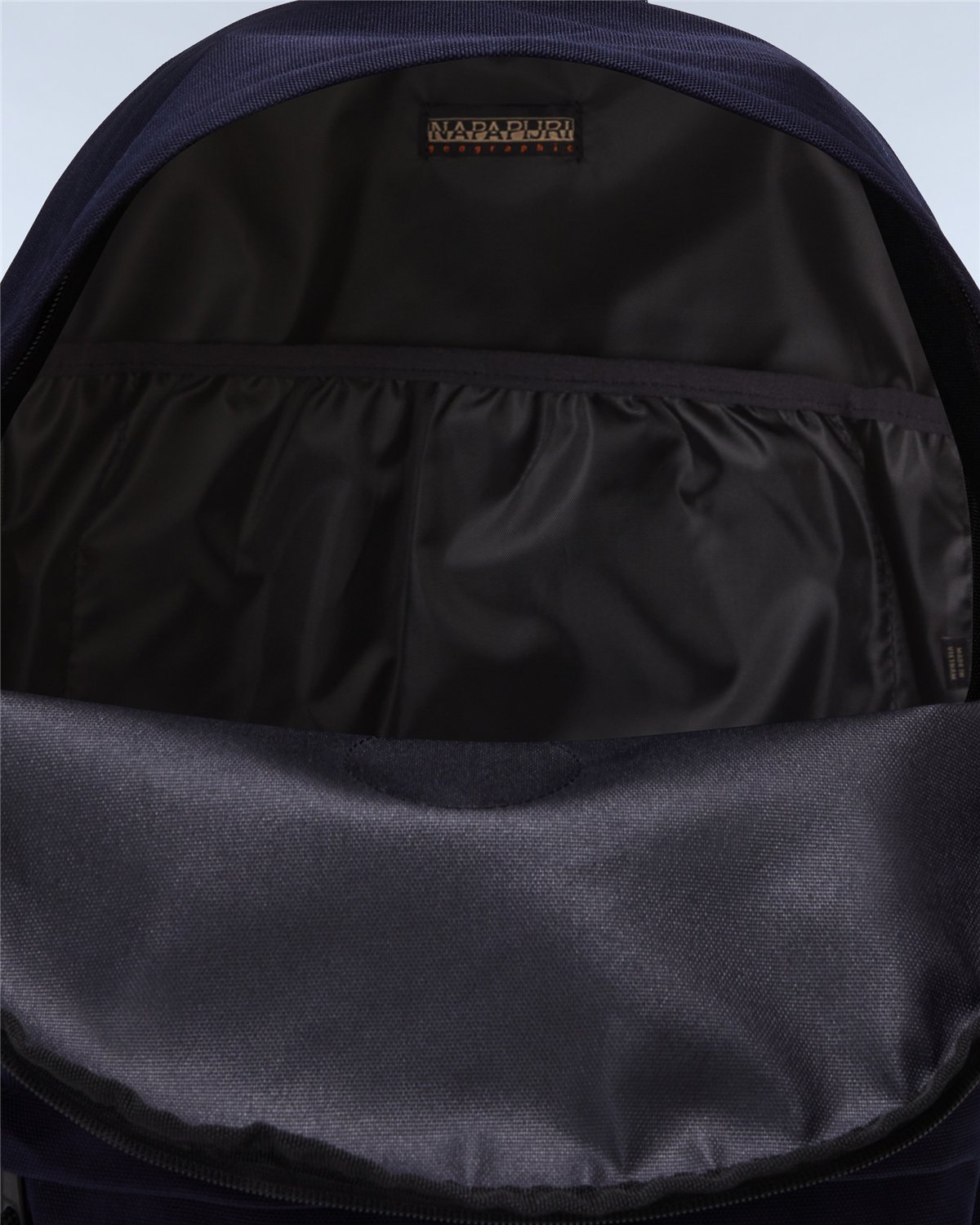 Voyage  Backpack - 31 L