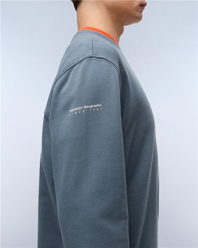 Badge Summer Sweatshirt