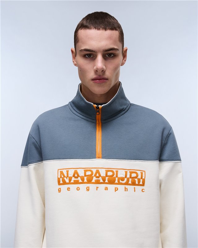 Saturnia 1/2 Zip Sweatshirt