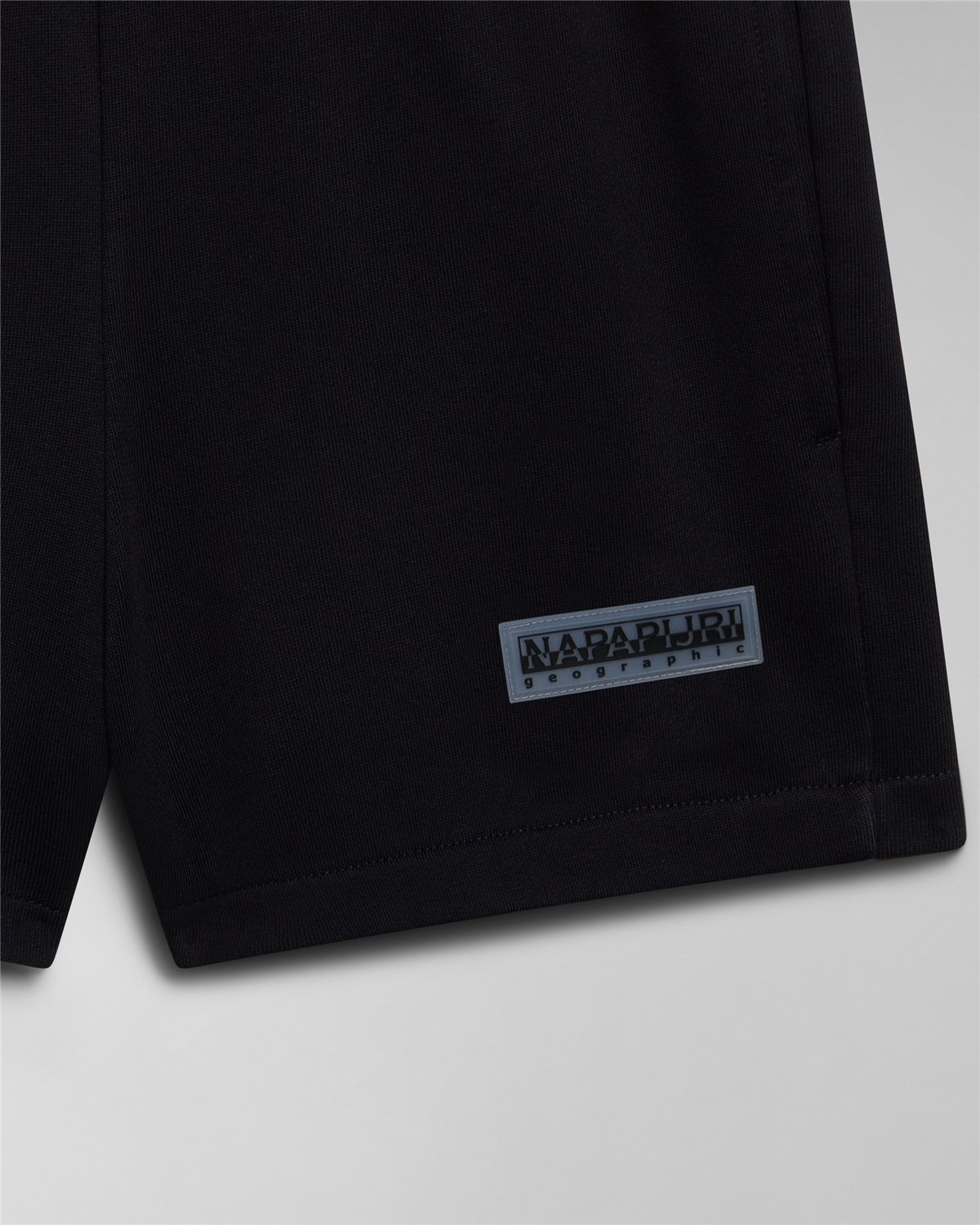 Iaato Bermuda Shorts