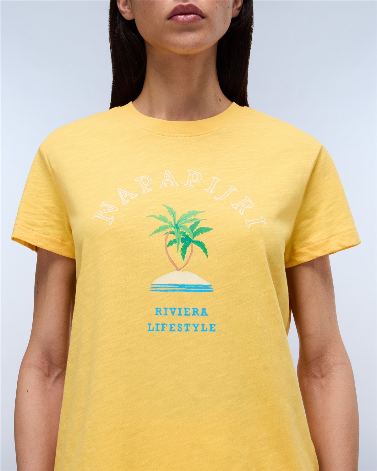 Fete Short Sleeve T-Shirt
