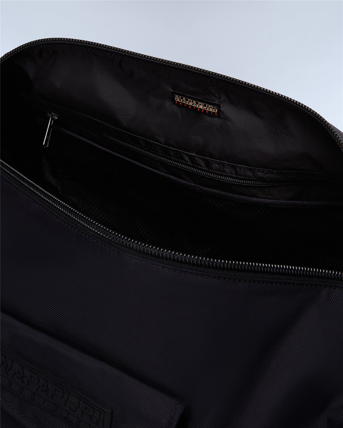 Morra Duffle Bag - 42.39 L