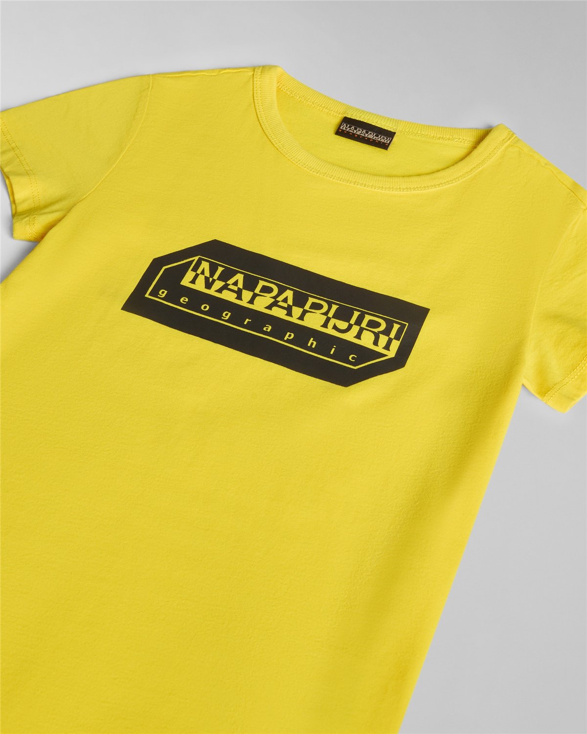 Kitik Short Sleeve T-Shirt