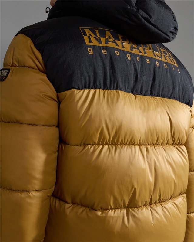 Hornelen Short Jacket