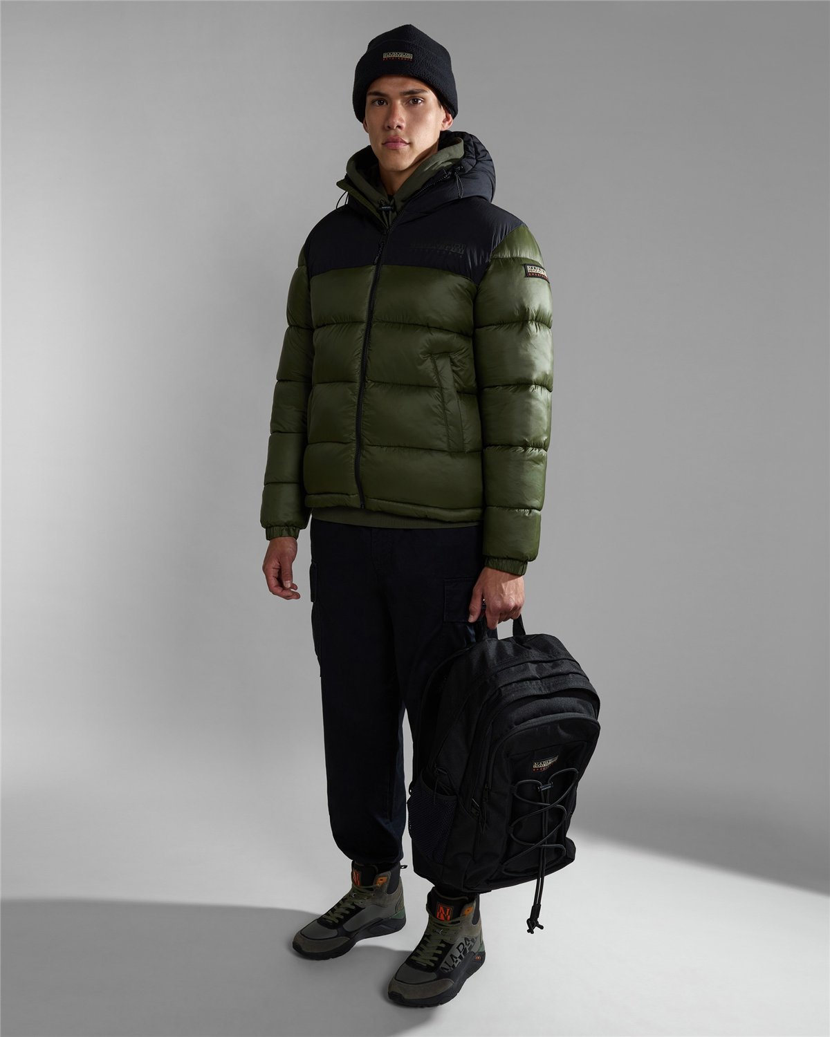 Hornelen Short Jacket