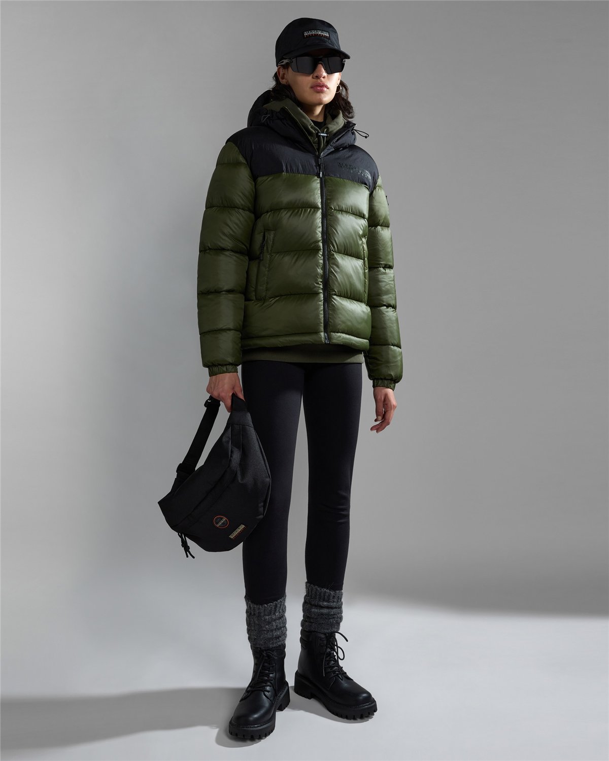 Hornelen Short Jacket