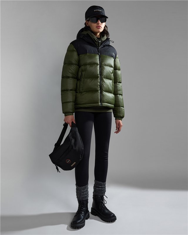 Hornelen Short Jacket