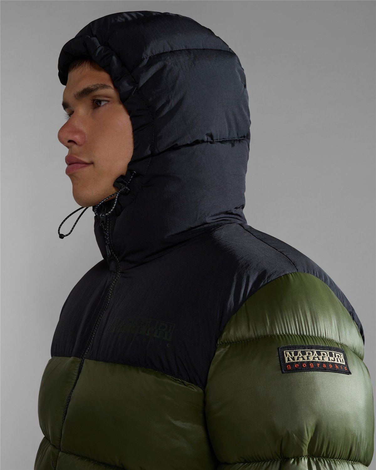 Hornelen Short Jacket