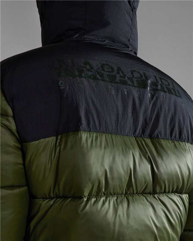 Hornelen Short Jacket