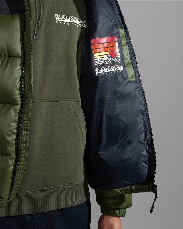 Hornelen Short Jacket