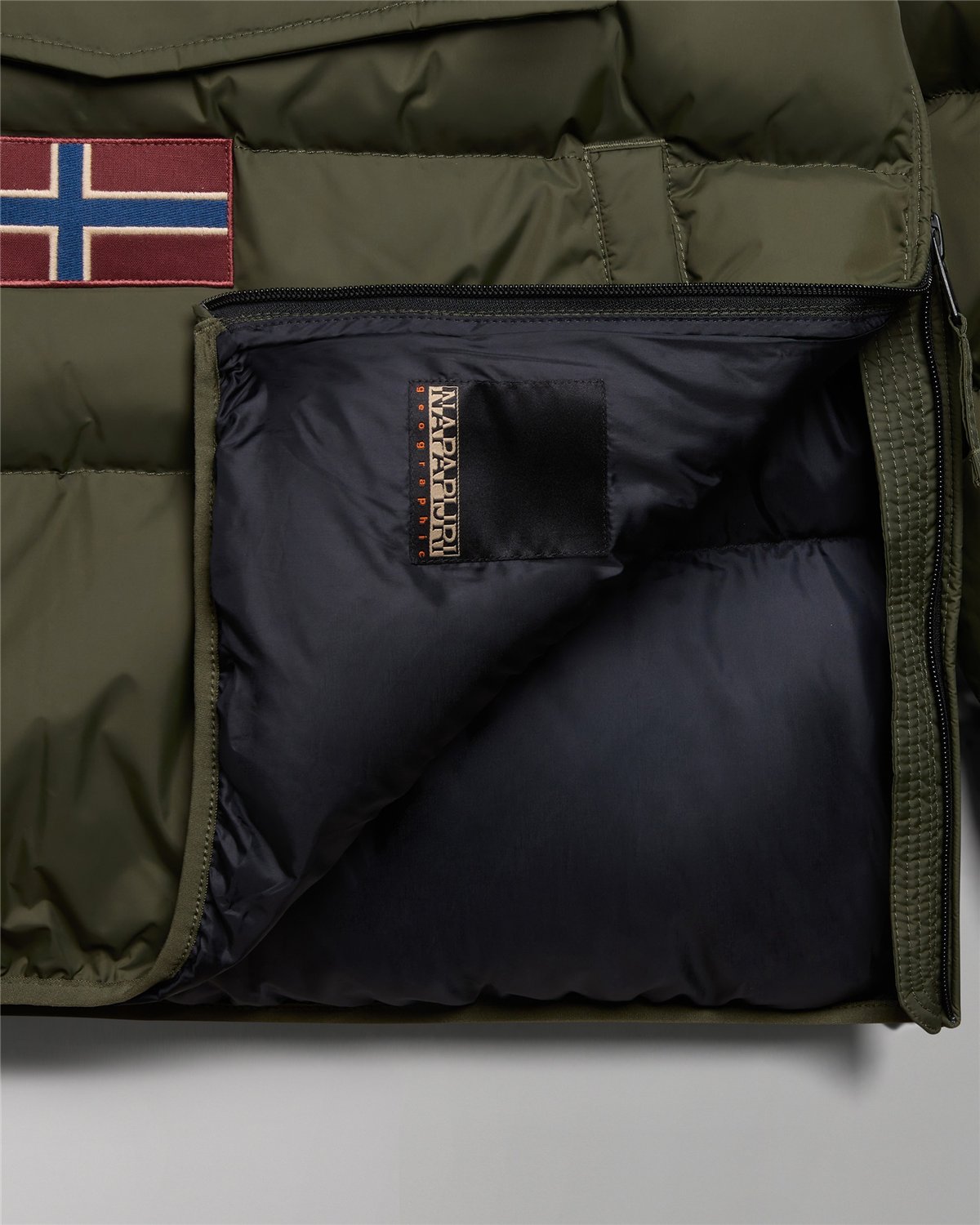 Rainforest Puffer Anorak