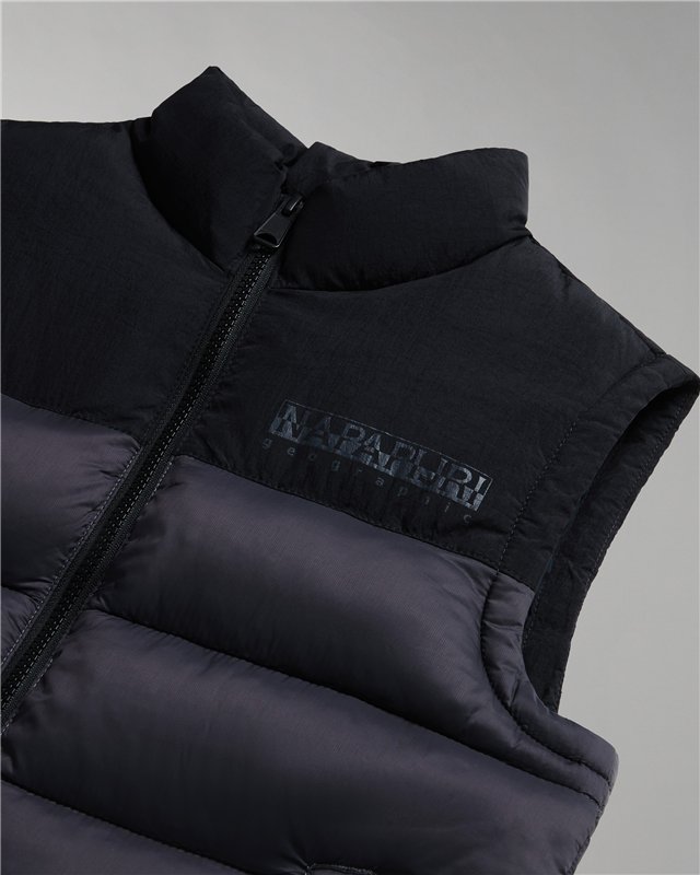 Hornelen Vest