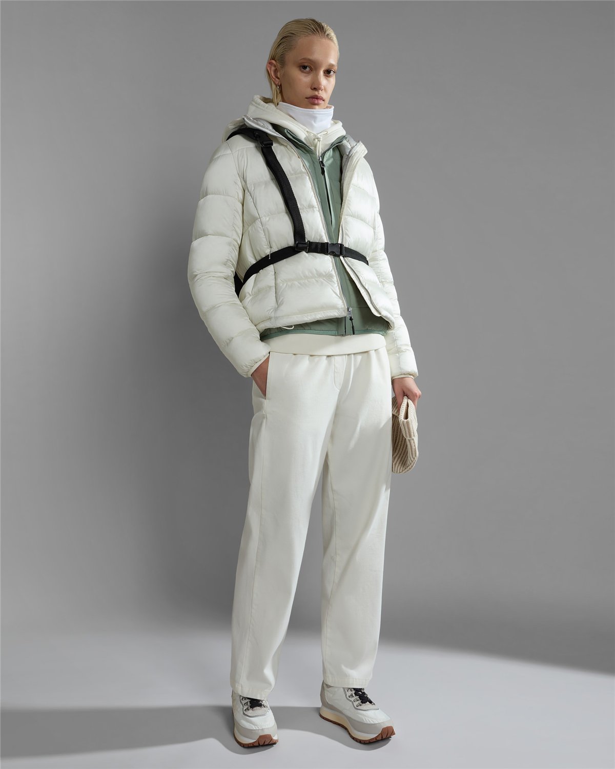 Aerons Rise Hooded Puffer Jacket